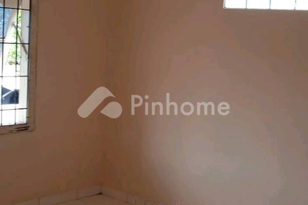 dijual rumah dijual cepat harga nego di jl palem kostrad petukangan selatan - 9