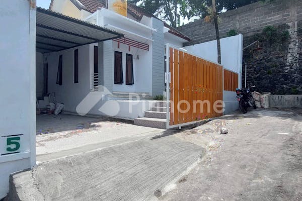 dijual rumah 121m2 link perum garase 2mobil di jl karang sari denpasar barat - 11