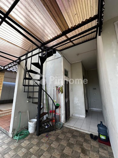 dijual rumah hunian mewah di raffles residence purwokerto - 32