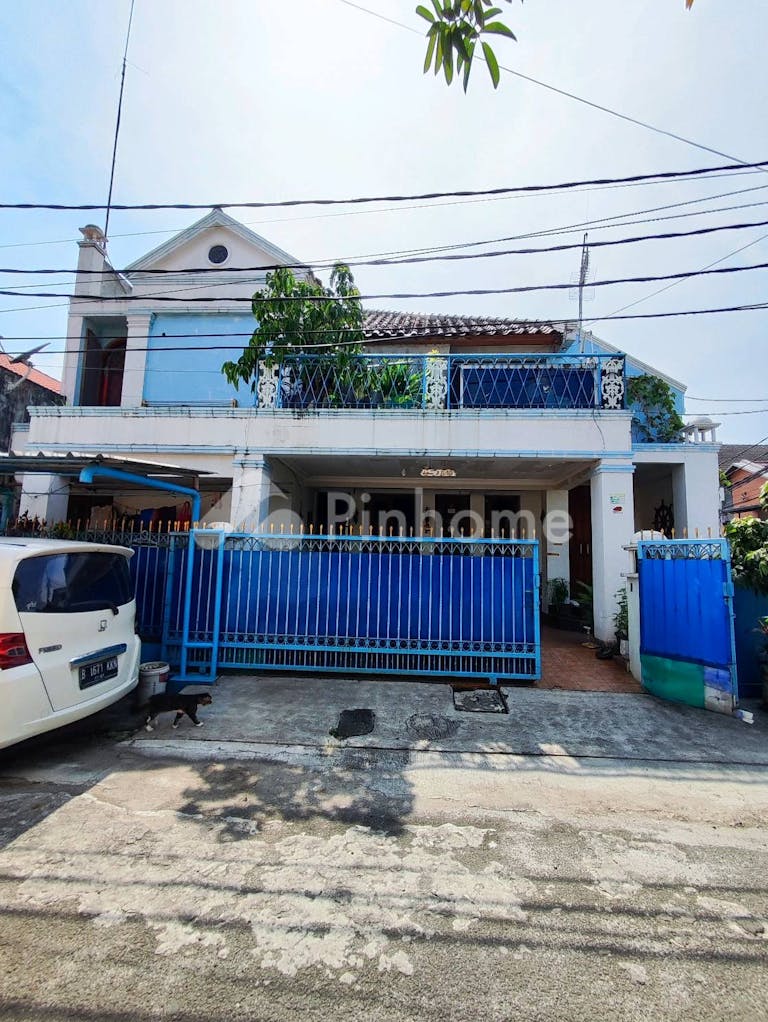 dijual rumah siap huni dekat toll di komplek antilop jatiwaringin bekasi - 1