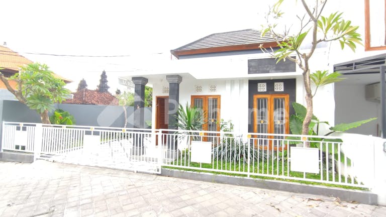 Dijual Rumah Siap Pakai Dekat Kampus di Jl. Dewata - Gambar 4