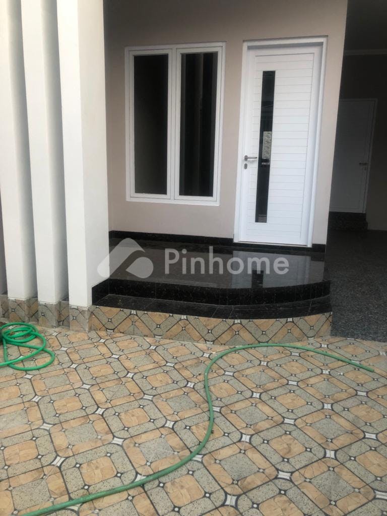 dijual rumah 5kt 130m2 di tanjung barat - 2