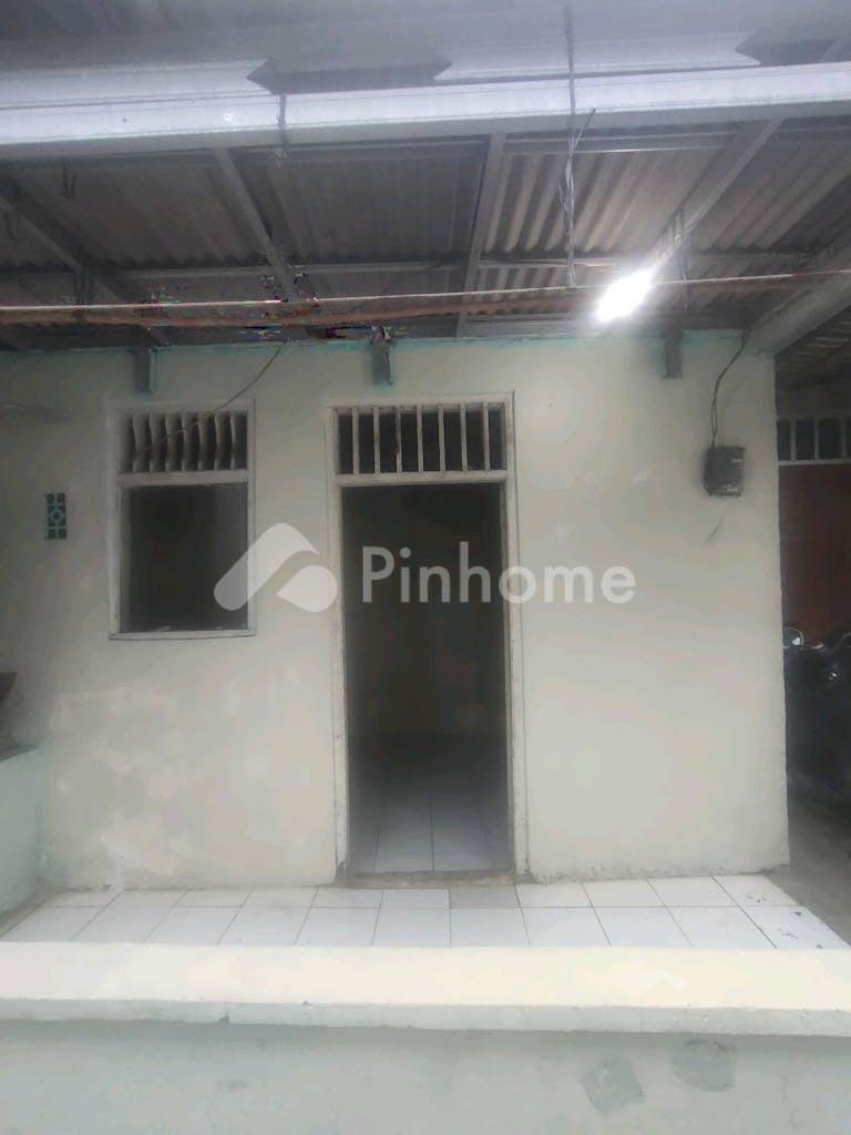 disewakan rumah kontrakan daerah pamulang di jl lele 2 rt 004 005 dkt klinik putra rahayu - 2