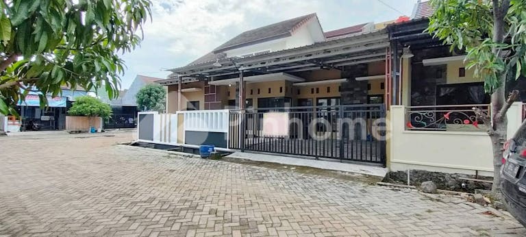 dijual rumah full renov bagus bebas banjir di jalan muradi  semarang barat - 1