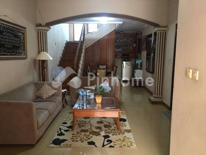 dijual rumah siap huni di jl senam indah - 2