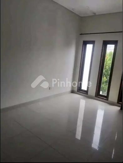 dijual rumah siap huni dekat pantai di jl  raya muding - 3