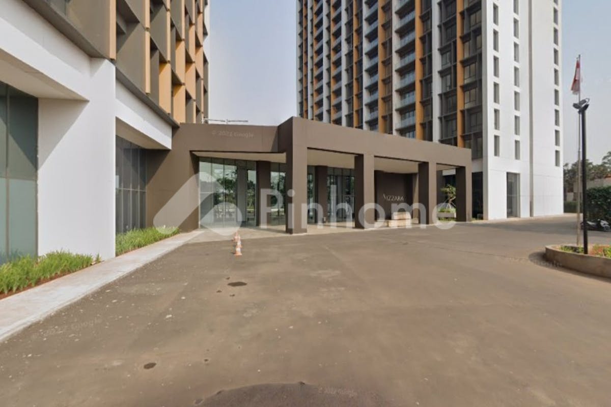 similar property disewakan apartemen 2 br sewa 6 bulanan lokasi bagus di apartment unit izzara tb  simatupang - 18