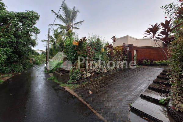 dijual rumah 5kt 1600m2 di jalan pengosekan ubud bali - 6