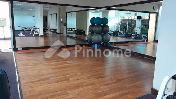 dijual apartemen semi furnished siap pakai di apartemen grand permata - 4