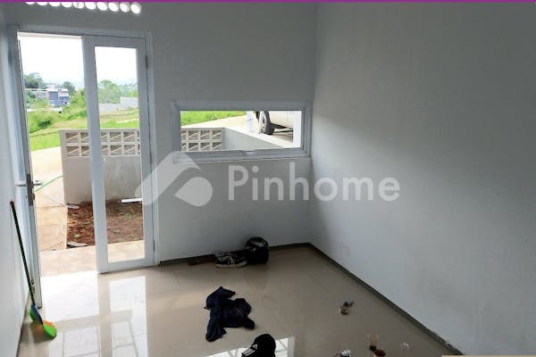 dijual rumah scandinavia eyecatching di padasuka bandung dkt cicaheum 22h18 - 6