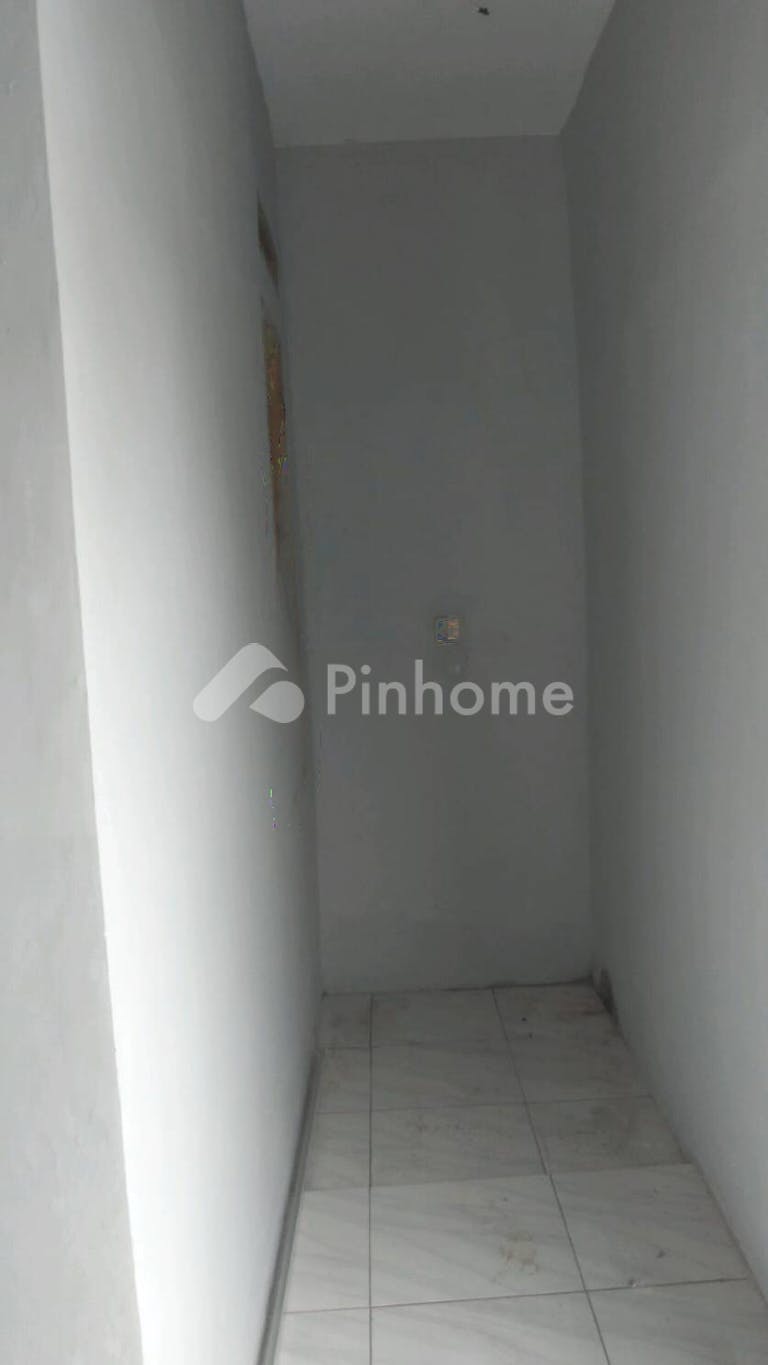 dijual rumah green nine village 2 di jln batok - 10