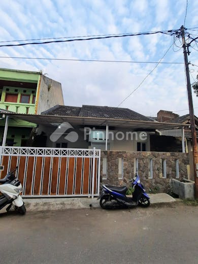 dijual rumah dalam komplek siap huni di komplek taman cibaduyut indah  jl  taman cibaduyut indah - 1