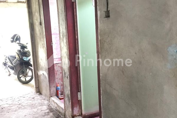 dijual rumah 4kt 347m2 di jl  prof ali hasyimi  desa ile - 9