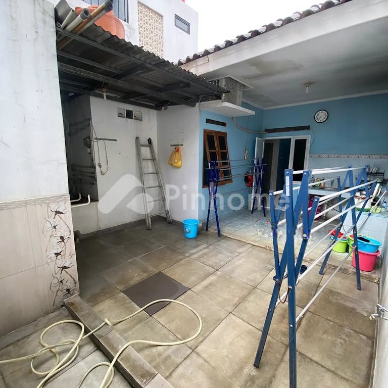 dijual rumah 3kt 132m2 di jalan jagakarsa jakarta selatan - 4