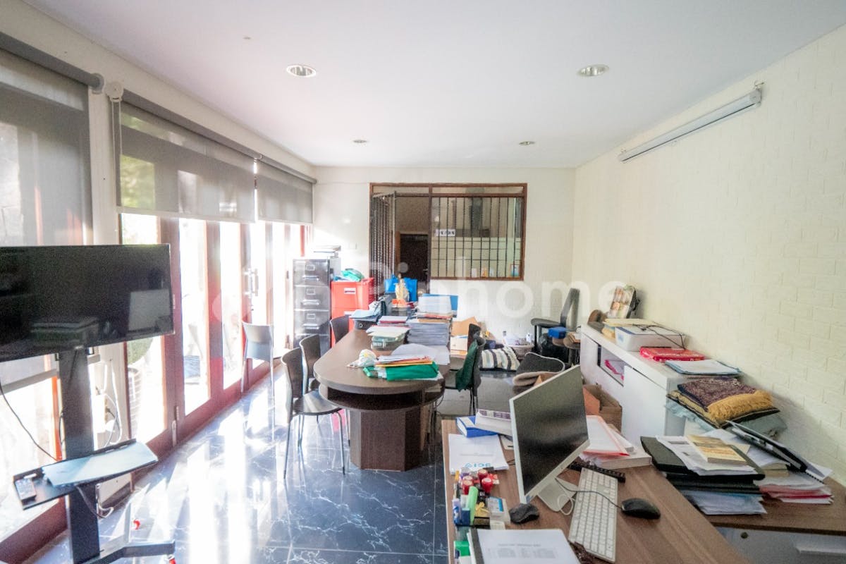 similar property dijual rumah lingkungan asri dekat fasilitas umum di dago pakar resort - 11