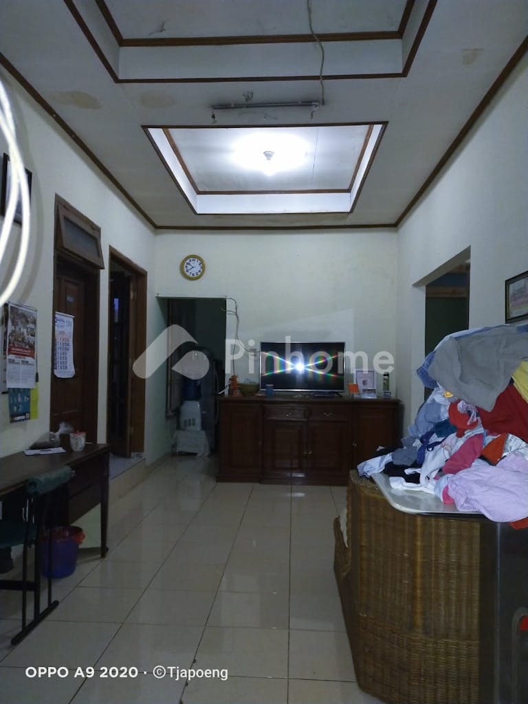 disewakan rumah di kontrakan atau di jual di jln raya pasar kecapi rt02 06 no 129 - 14