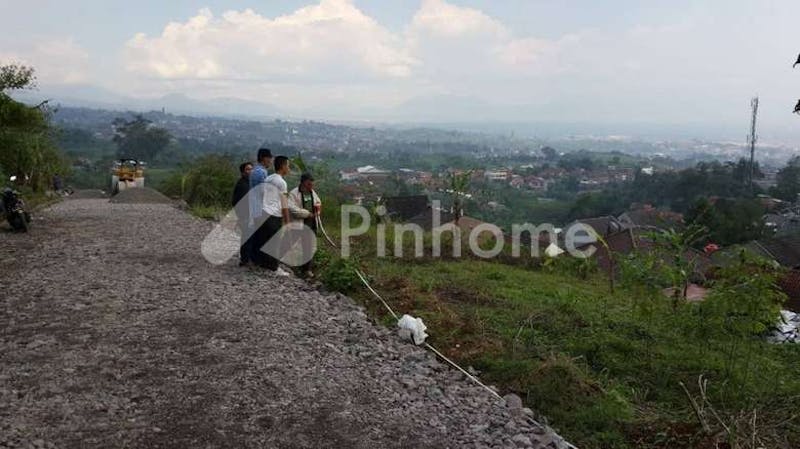 dijual tanah residensial lokasi bagus dekat puskesmas cibeunying di jl  bojong koneng - 3