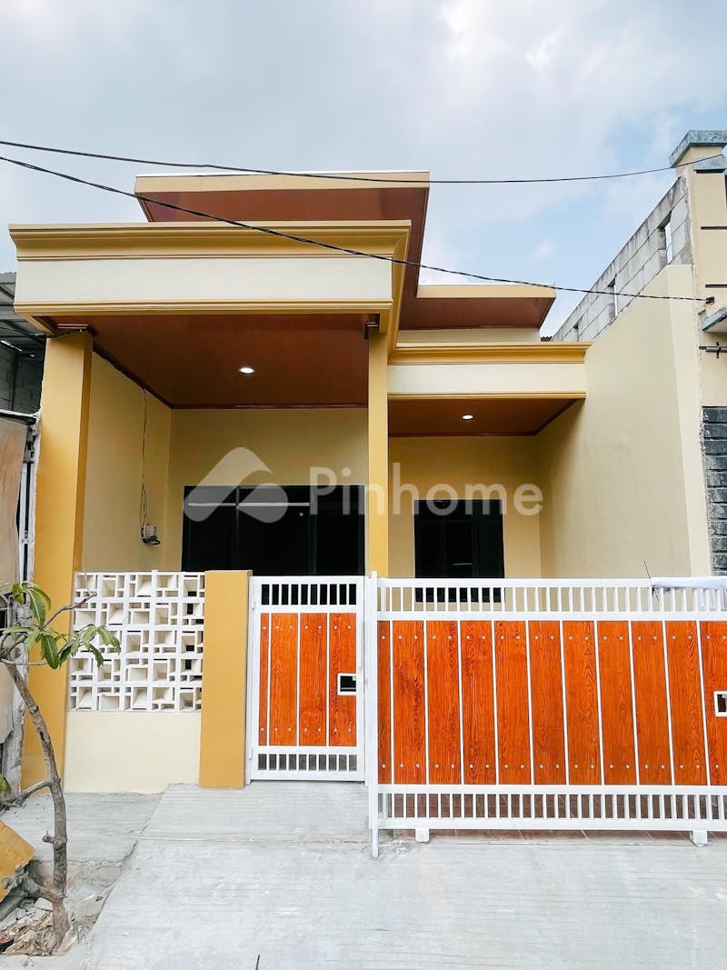 dijual rumah minimalis dan modern di sektor v  pondok ungu permai  bekasi - 1