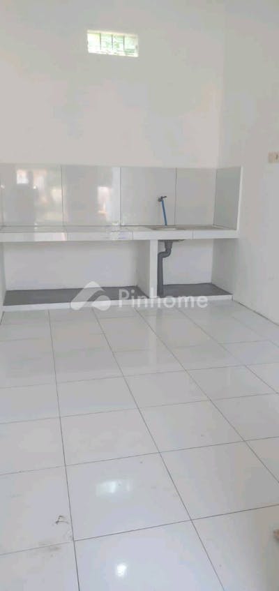 dijual rumah 2kt 42m2 di jl  melati kepanjen malang - 3