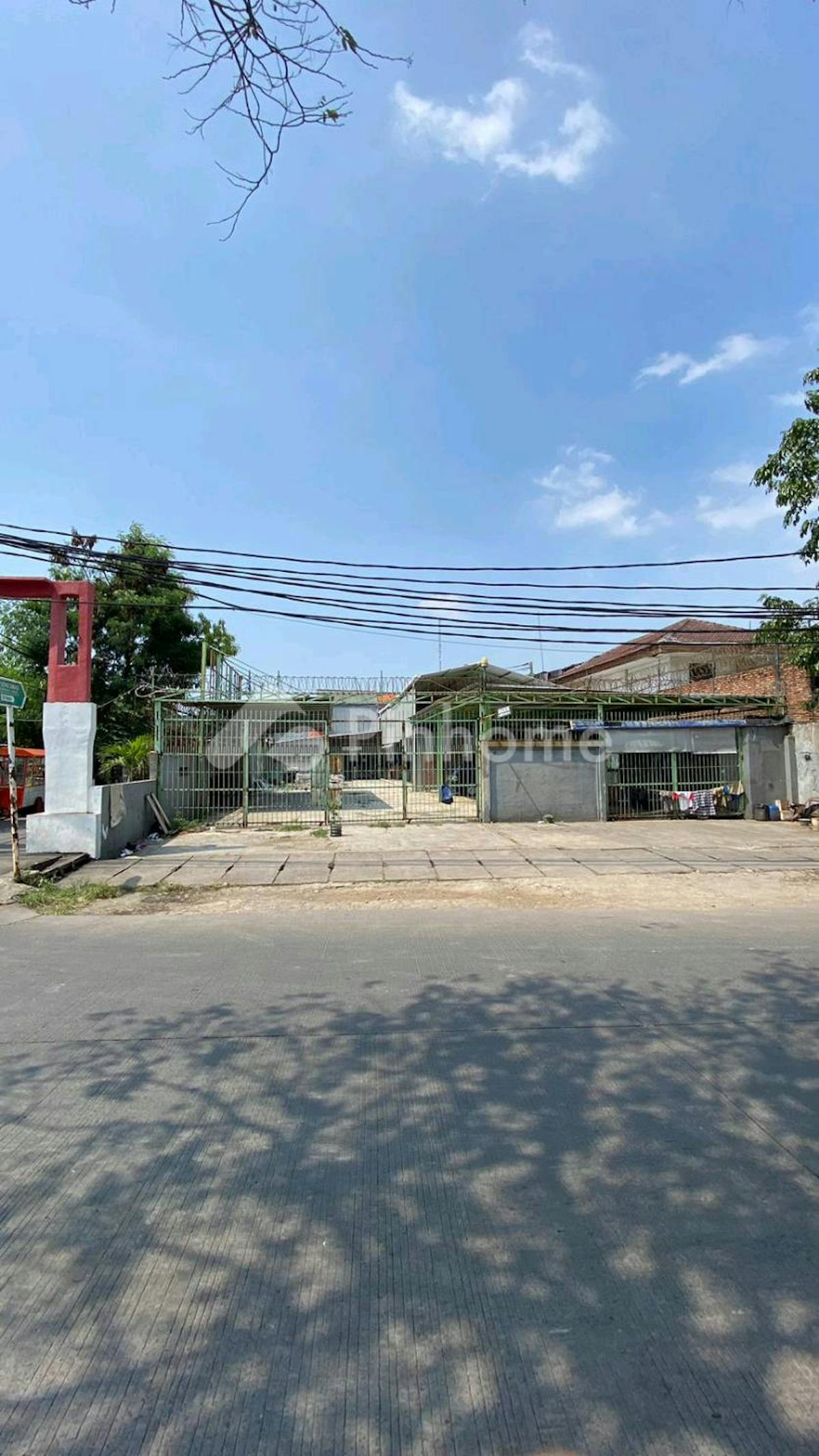 Disewakan Rumah Harga Terbaik Dekat Perbelanjaan di Jl. Danau Sunter Barat, Sunter Agung, Tj. Priok - Gambar 1