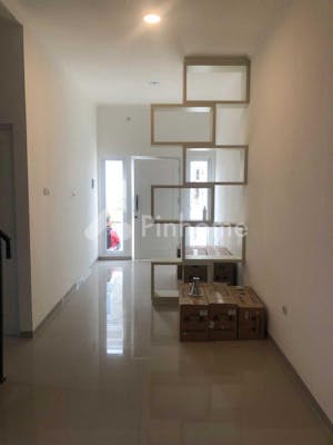 dijual rumah 3kt 64m2 di lengkong wetan bsd city - 2