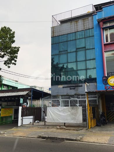 disewakan ruko 4 lantai lokasi strategis di ruko tj  duren selatan  jl  tj  duren raya  tj  duren sel  11470  kb  jeruk  jakarta barat - 3