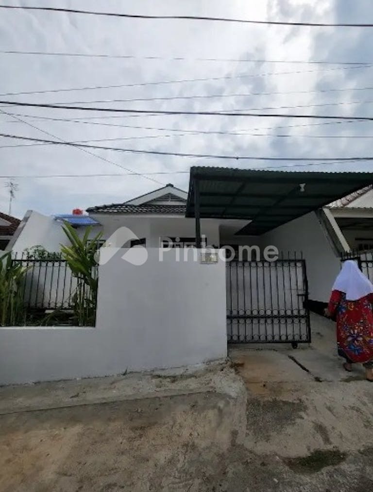 disewakan rumah lingkungan nyaman dalam komplek di lebak bulus - 1