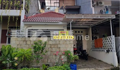 dijual rumah cantik di graha adena di pondok jagung timur - 2