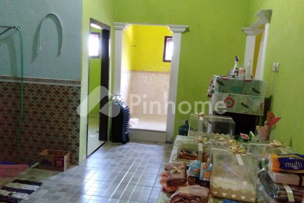 dijual rumah lokasi strategis di jln kakap rt 12 rw 06 dusun kalikunting - 9