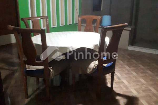 dijual rumah 2 lantai 6kt 216m2 di jl  kana mas i - 7