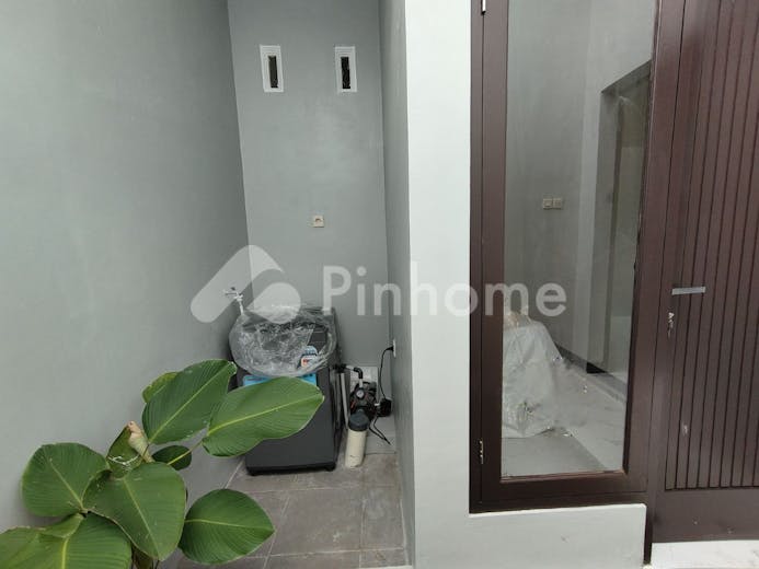 dijual rumah cantik super strategis di maguwo depok sleman yogyakarta - 21