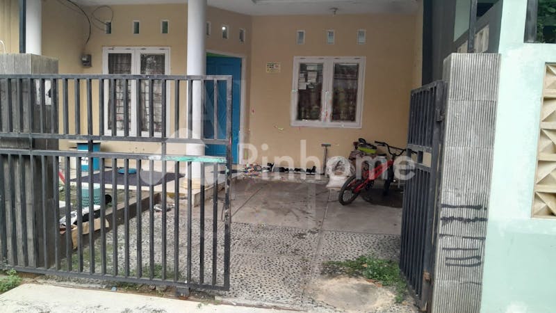 dijual rumah strategis siap huni di cipedak - 1