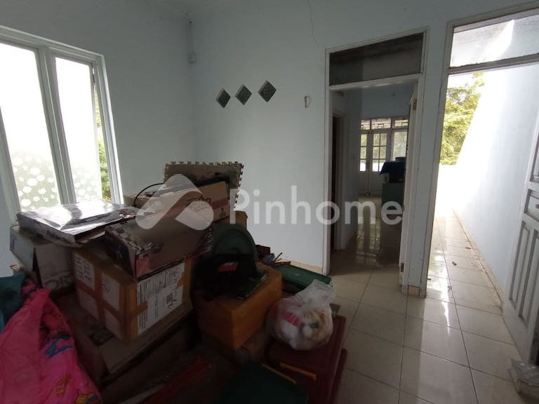 disewakan rumah sangat strategis di jalan pasirgede raya - 6