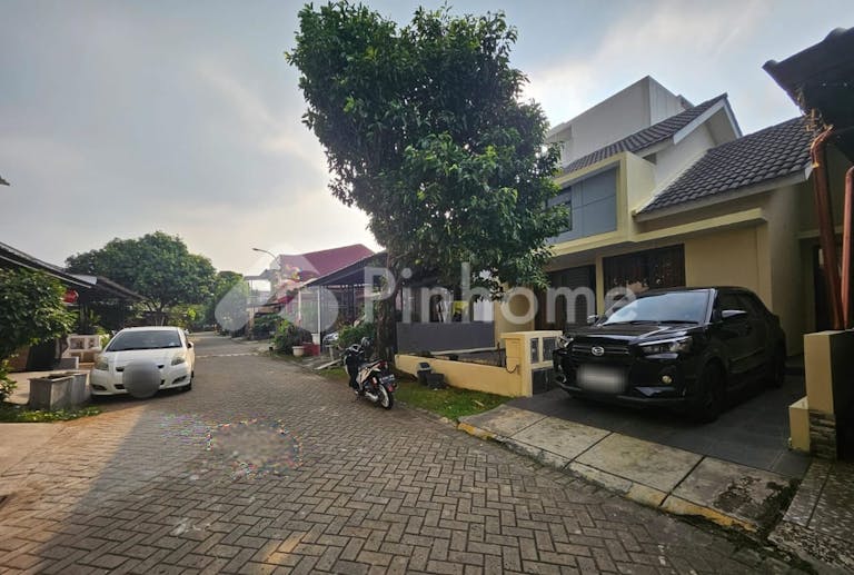 disewakan rumah siap huni di cluster fortune spring graha raya - 1