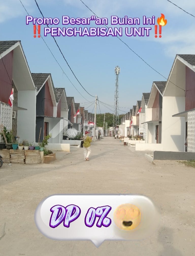 dijual rumah rumah seharga handphone    cukup 500rb bisa dapet rumah impian lho        di kampung keramat - 1