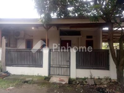 Dijual Rumah Siap Pakai Dekat Kampus Sutomo di Jl. Persada Banten Raya No.15 - Gambar 1