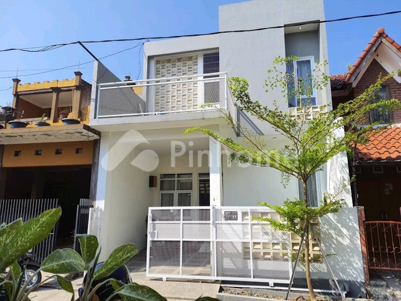 dijual rumah bagus 2 lantai dekat pemkot cimahi di puri cipageran indah 2 - 1