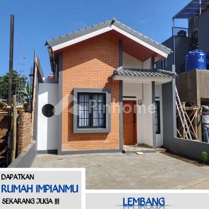 dijual rumah baru strategis dan asri di lembang - 1