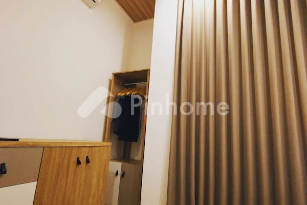 dijual rumah guesthouse 2 lt full furnished di kaliurang km17 pesanggrahan pakembinangun - 23