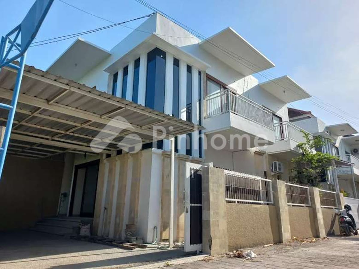 Dijual Rumah Semi Villa Siap Huni di Jl. Pulau Bungin Denpasar - Gambar 1