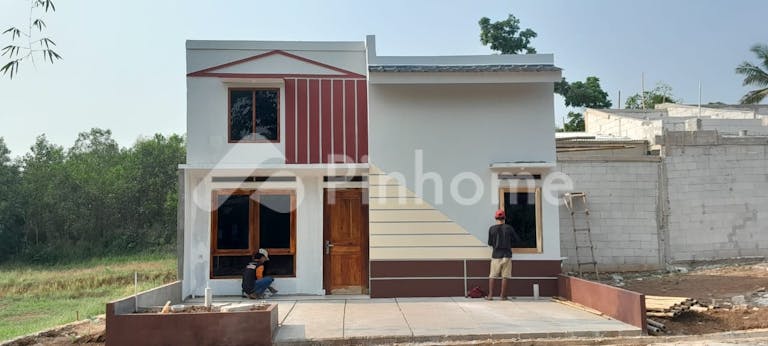 dijual rumah cantik deket stasiun di batok raya - 1