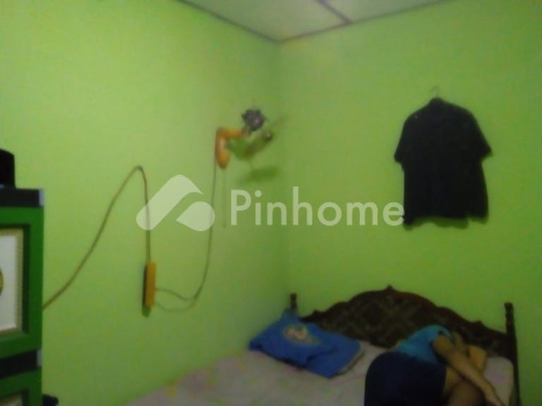 dijual rumah harga terbaik di jalan johar - 2