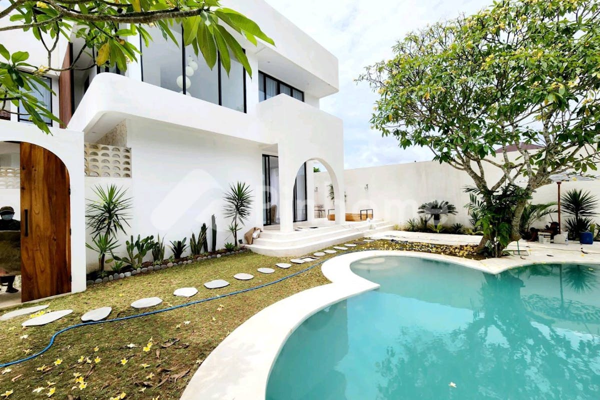 similar property dijual rumah villa siap huni dekat pantai di jalan pantai pererenan - 27