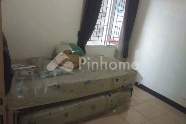 dijual rumah 2kt 98m2 di jl  terusan saluyu 7 cipamokolan rancasari - 5