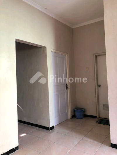 dijual rumah siap huni dekat rs di tlogomulyo - 5