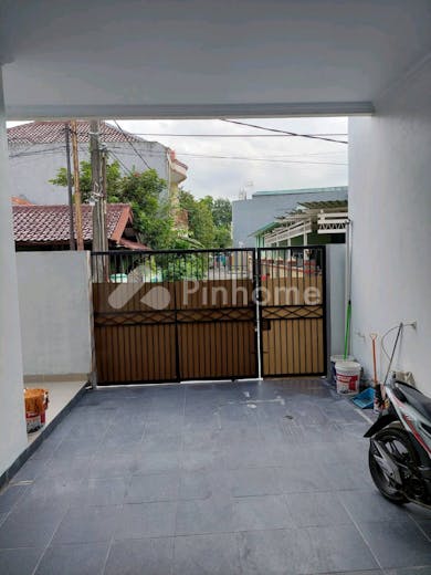 dijual rumah lokasi strategis dekat mall di perumahan sbs harapan jaya bekasi - 17