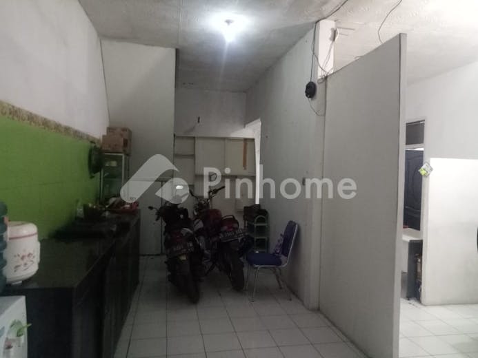 dijual rumah di antapani kulon - 11