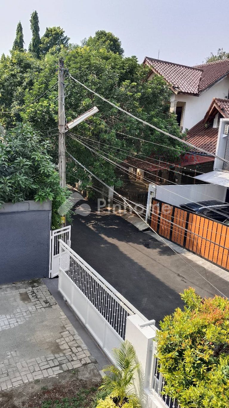 dijual rumah dalam cluster ekslusif di jl  kebagusan raya  jakarta selatan - 7