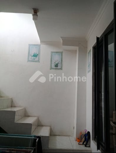 dijual rumah siap huni dekat stasiun sudimara di jl  aria putra - 12