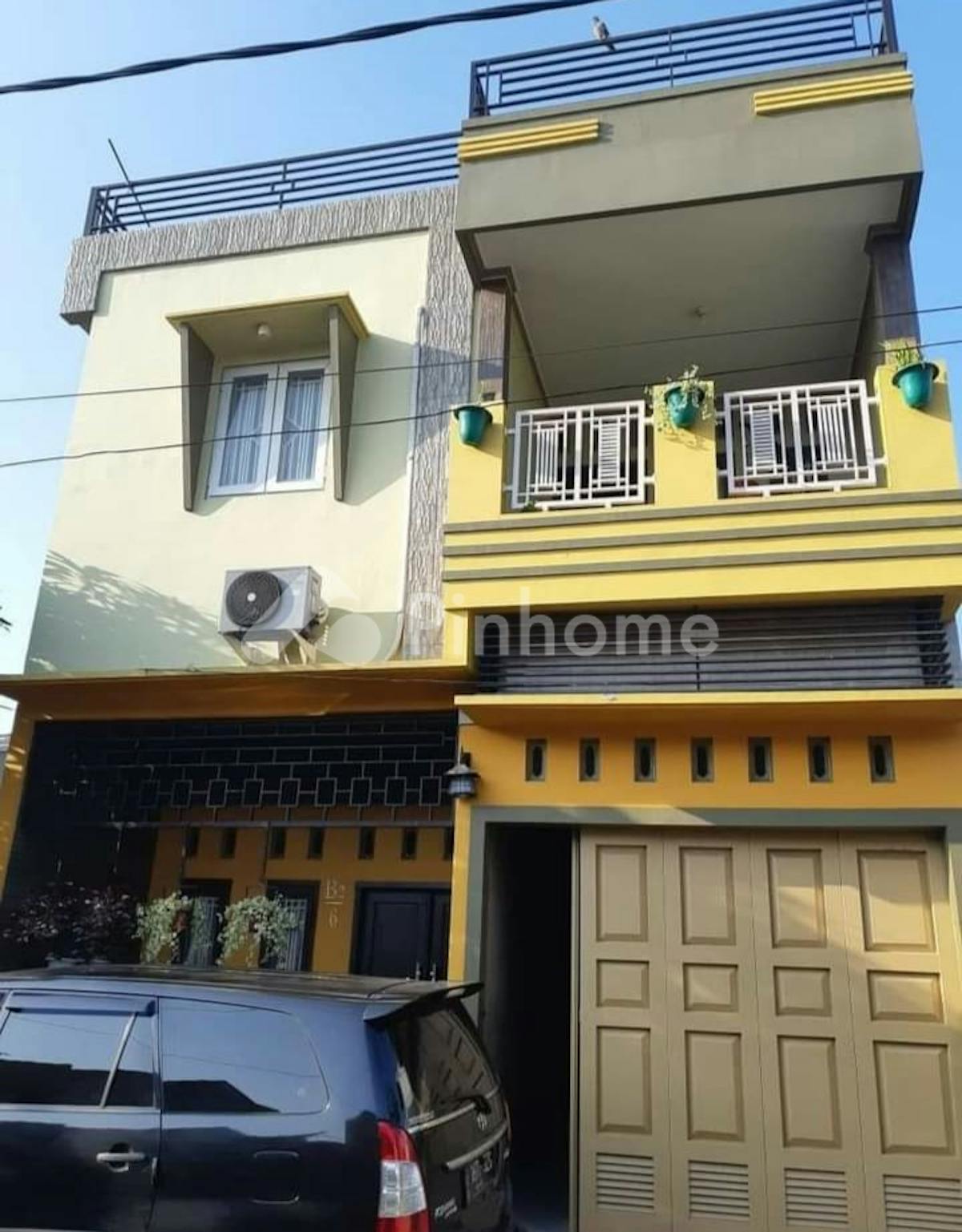 Dijual Rumah 2 Lantai Siap Pakai di Perumahan Villa Permata Sarakan Blok B2 No. 6, - Gambar 1
